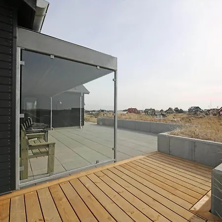Ve099-vejers-strand-bjaergevej-21