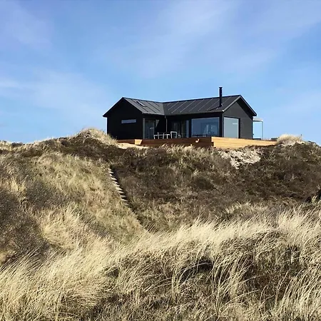 Ve099-vejers-strand-bjaergevej-21 *